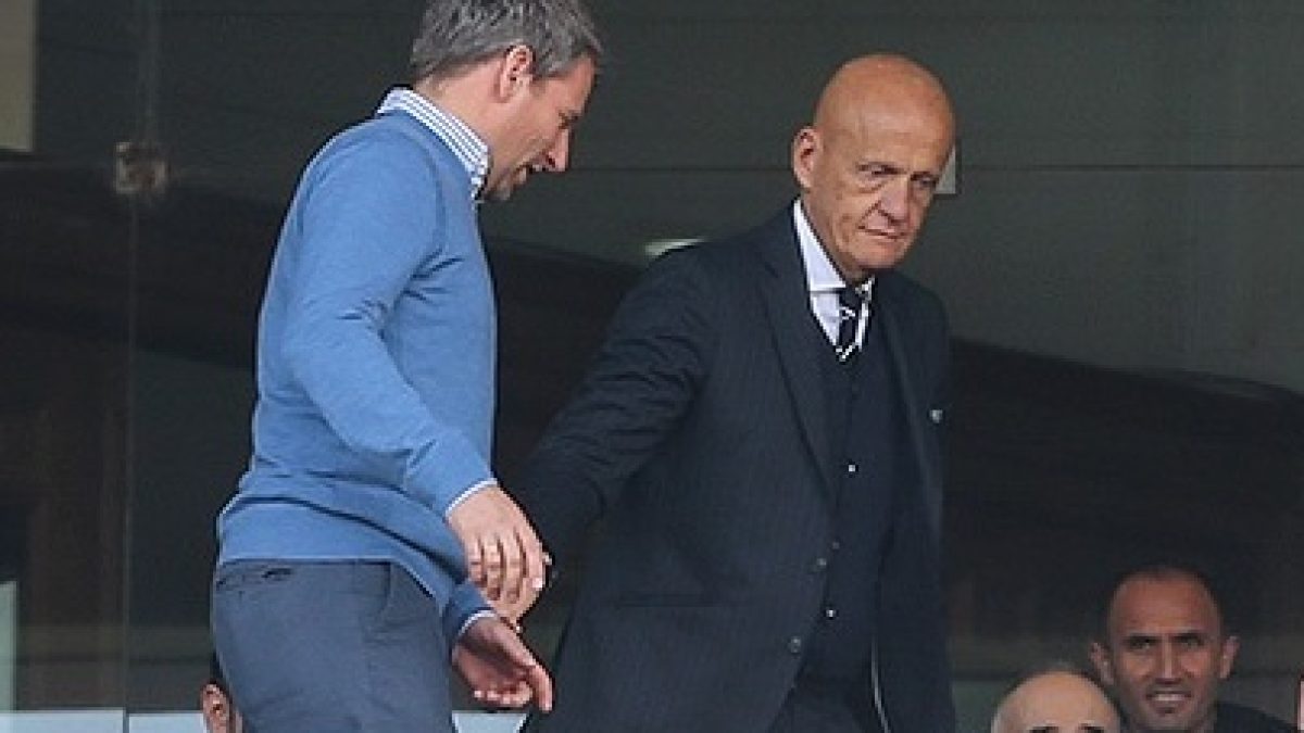 Pierluigi Collina in the Tehran derby
